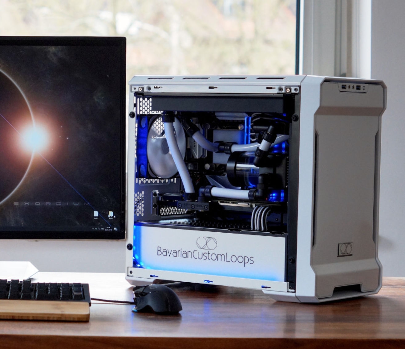 BavarianCustomLoops | Mini-ITX Hochleistungsrechner | EKWB Wasserkühlung | i7-8700K | GTX 1080 BavarianCustomLoops | Mini-ITX Hochleistungsrechner | EKWB Wasserkühlung | i7-8700K | GTX 1080